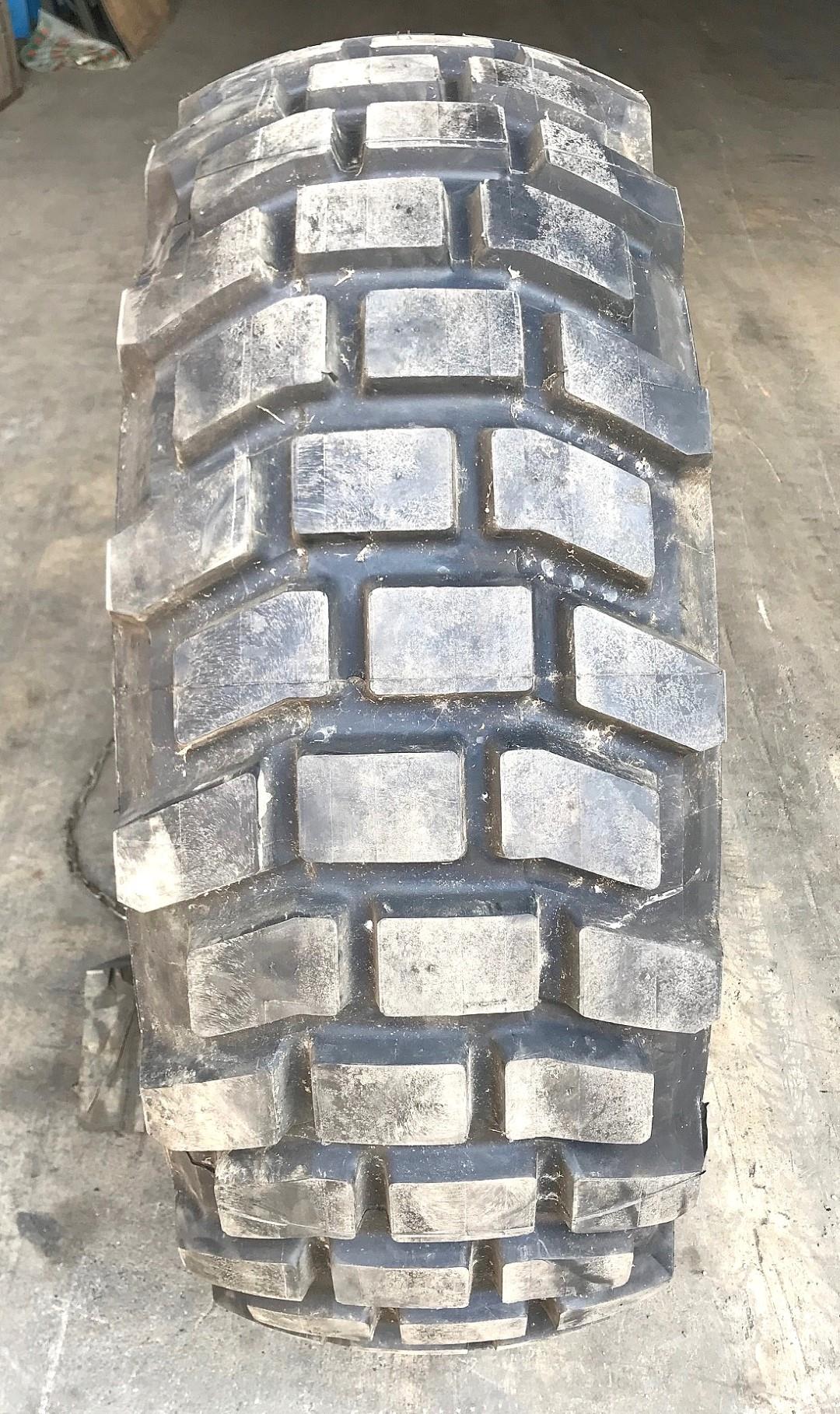 Michelin X G20 Pilote XL 15.5/80R20 Tire
